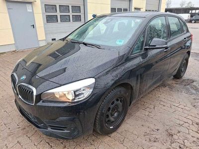Gebraucht BMW 216 Active Tourer Advantage 116 PS (85 kW) 2018 Schwarz Van / Kleinbus