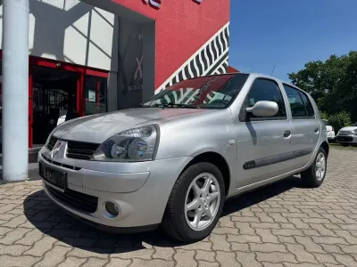 Gebraucht Renault Clio II 98 PS (72 kW) 2005 Silber Limousine