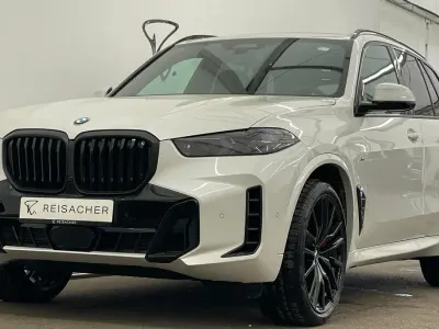 Neu BMW X5 Comfort Edition 352 PS (258 kW) 2026 Mineralweiß metallic SUV