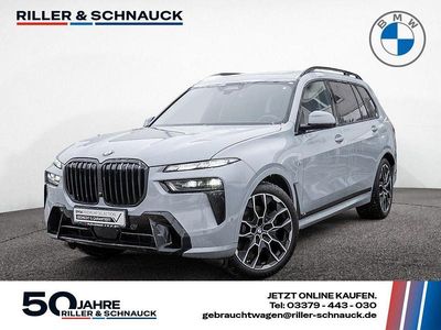 Gebraucht BMW X7 Sport Line 340 PS (250 kW) 2025 Grau SUV