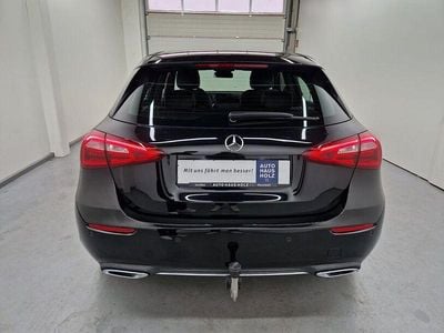 Gebraucht Mercedes A180 Progressive 136 PS (100 kW) 2019 Schwarz Kleinwagen