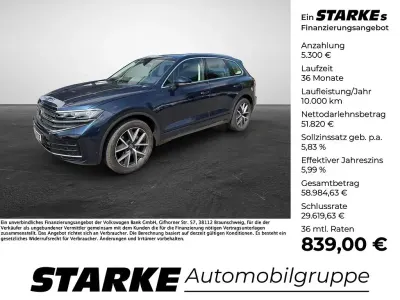 Gebraucht VW Touareg Elegance 286 PS (210 kW) 2024 Blau (meloe blue kristalleffekt) SUV