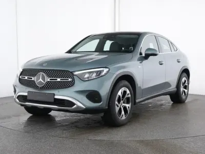 Gebraucht Mercedes GLC300de 197 PS (144 kW) 2025 Silber Coupé