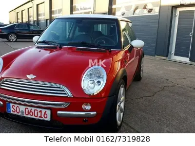 Używany Mini Cooper 116 KM (85 kW) 2003 Czerwony Hatchback