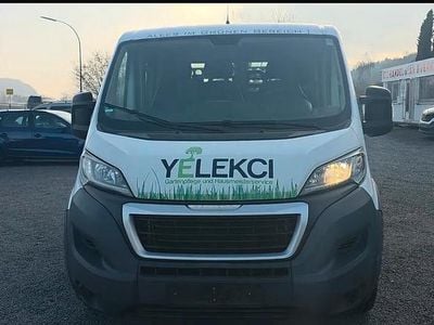 Gebraucht Peugeot Boxer 131 PS (96 kW) 2017 Weiß Van
