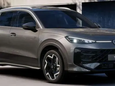 Neu VW T-Roc R-line 150 PS (110 kW) 2026 Wolf gray metallic SUV