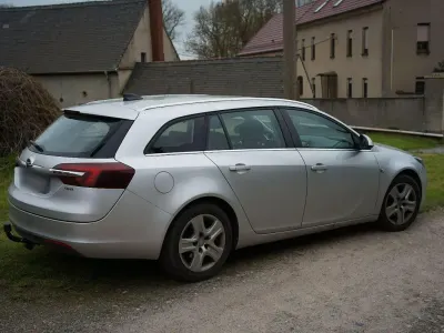 Usata Opel Insignia 136 CV (100 kW) 2016 Argento Station wagon