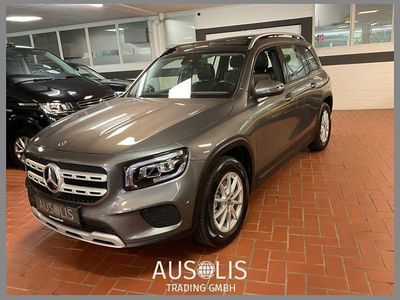 Mercedes GLB180