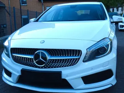 Gebraucht Mercedes A180 AMG 122 PS (89 kW) 2015 Weiß Limousine