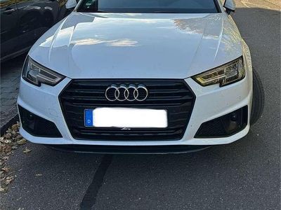 Weiß Gebraucht 2019 Audi A4 S-Line Kombi | 27.999 € (Teuer)