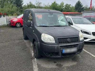 Gebraucht Fiat Doblò 77 PS (56 kW) 2008 Grau Van / Kleinbus