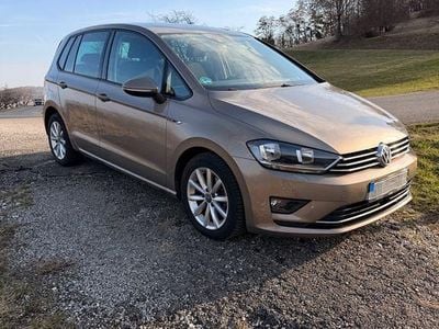 Gebraucht VW Golf Sportsvan LOUNGE 110 PS (80 kW) 2015 Braun Van / Kleinbus