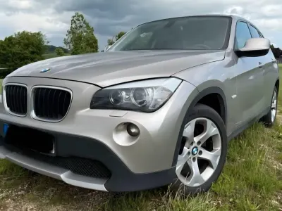 Gebraucht BMW X1 Sport Line 177 PS (130 kW) 2012 Grau SUV
