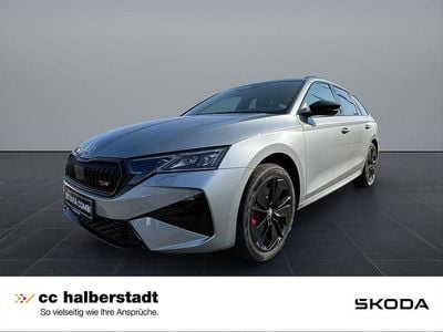 Neu Skoda Octavia RS 265 PS (194 kW) 2026 Silber Kombi