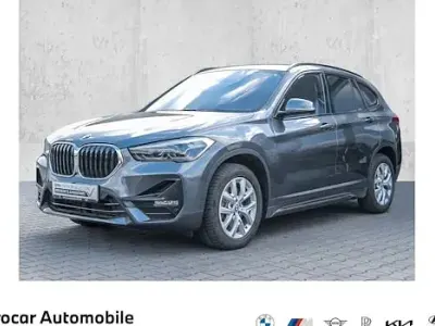 Gebraucht BMW X1 Sport Line 190 PS (139 kW) 2021 Grau SUV