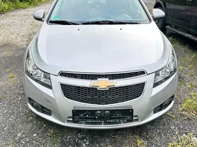 Używany Chevrolet Cruze LTZ 163 KM (119 kW) 2012 Srebrny Sedan/Limuzyna