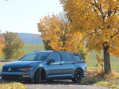 Gebraucht VW Passat 279 PS (205 kW) 2015 Blau Kombi