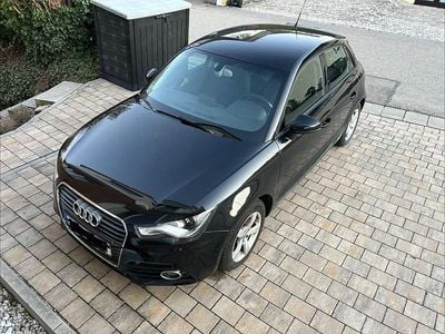 Usata Audi A1 Sportback Ambition 122 CV (89 kW) 2012 Nero Utilitaria