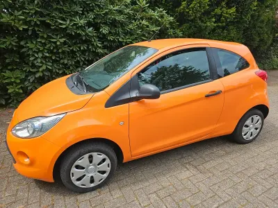 Gebraucht Ford Ka 69 PS (50 kW) 2014 Orange Kleinwagen
