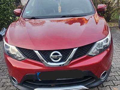 Rot Gebraucht 2017 Nissan Qashqai Tekna SUV | 9.700 € (Guter Preis)