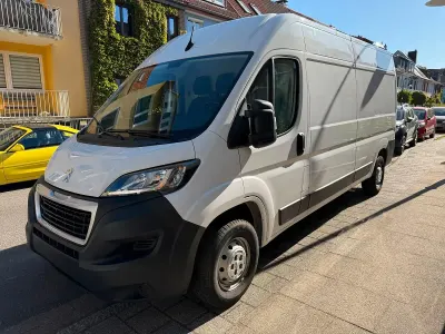 Gebraucht Peugeot Boxer 140 PS (102 kW) 2024 Weiß Van