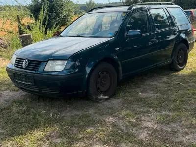 Gebraucht VW Bora 115 PS (84 kW) 2001 Grün Kombi