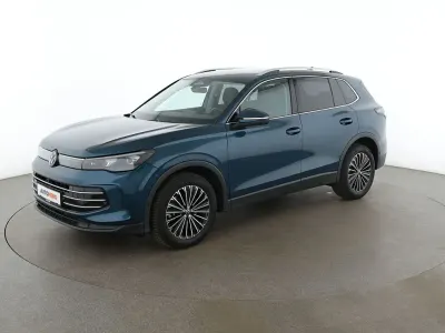 Gebraucht VW Tiguan Elegance 150 PS (110 kW) 2024 Blau SUV