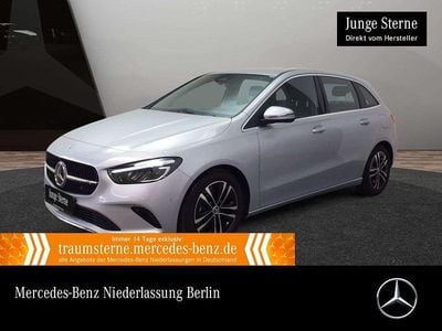 Gebraucht Mercedes B180 Advanced 136 PS (100 kW) 2024 Silber Van / Kleinbus