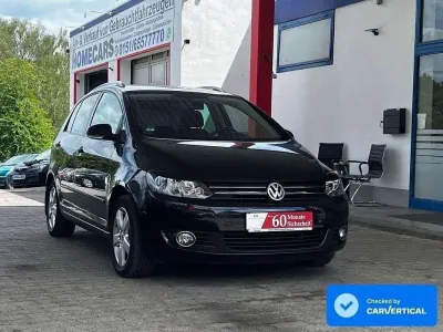 Gebraucht VW Golf Plus Cross Team 122 PS (89 kW) 2010 Schwarz Van / Kleinbus