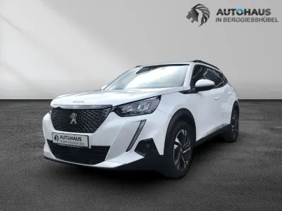 Gebraucht Peugeot 2008 Allure 131 PS (96 kW) 2021 Weiß SUV