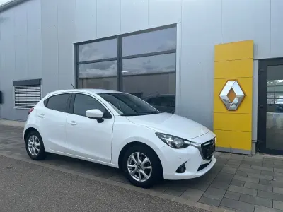 Gebraucht Mazda 2 Sports-Line 90 PS (66 kW) 2016 Weiß Limousine