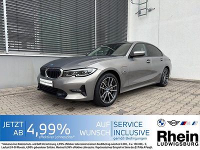 Grau Gebraucht 2022 BMW 330e Sport Line Limousine | 31.890 € (Fairer Preis)