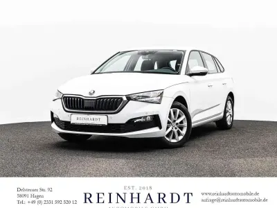 Gebraucht Skoda Scala 110 PS (80 kW) 2021 Moonweiss metallic Kleinwagen