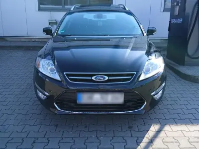 Gebraucht Ford Mondeo 140 PS (102 kW) 2011 Schwarz Kombi