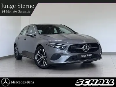 Gebraucht Mercedes A200 Progressive 426 PS (313 kW) 2025 Grau Limousine