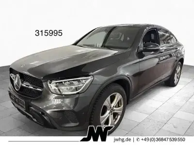 Używany Mercedes GLC220 194 KM (142 kW) 2022 Szary Coupe