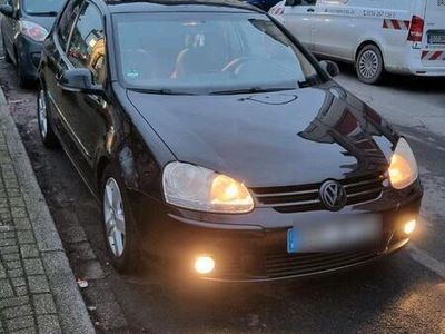 VW Golf V
