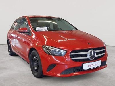 Mercedes B200