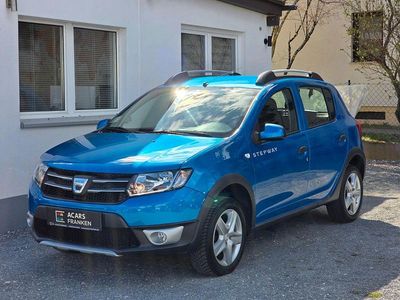 Gebraucht Dacia Sandero Prestige 90 PS (66 kW) 2015 Blau Limousine
