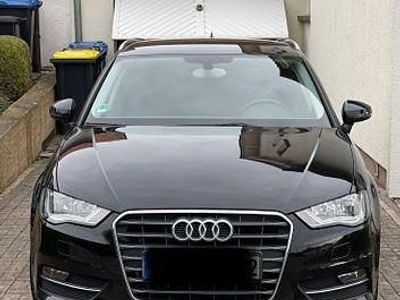 Second-hand Audi A3 S-Line 150 CP (110 kW) 2015 Negru Berlinǎ