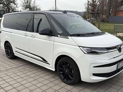 Gebraucht VW Multivan Edition 150 PS (110 kW) 2024 Weiß Van