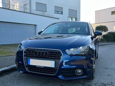 Gebraucht Audi A1 Attraction 86 PS (63 kW) 2012 Blau Kleinwagen