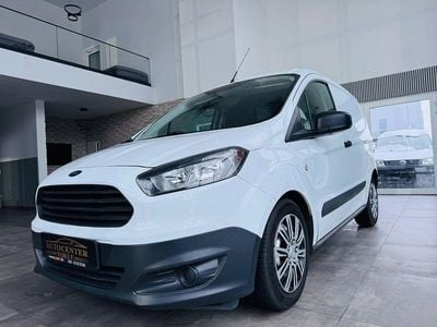 Gebraucht Ford Transit 95 PS (69 kW) 2017 Weiß Van / Kleinbus