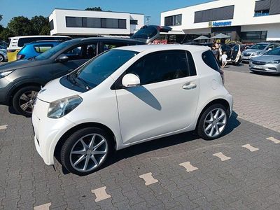 Gebraucht Toyota iQ 68 PS (50 kW) 2009 Weiß Kleinwagen