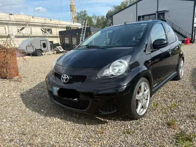 Gebraucht Toyota Aygo 68 PS (50 kW) 2007 Schwarz Kleinwagen
