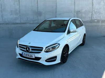 Gebraucht Mercedes B180 109 PS (80 kW) 2016 Weiß Van / Kleinbus