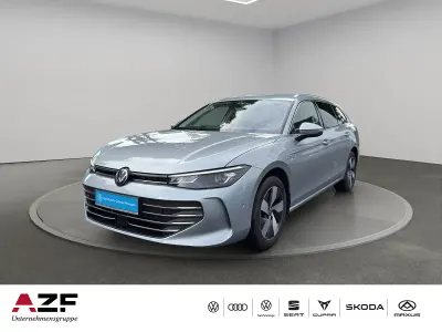 Gebraucht VW Passat Business 150 PS (110 kW) 2025 Oyster silver metallic Kombi