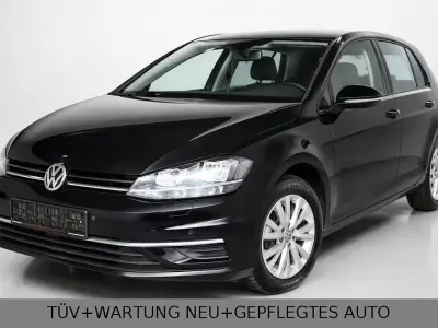 Gebraucht VW Golf VII Comfortline 110 PS (80 kW) 2017 Schwarz Limousine