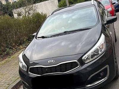 Gebraucht Kia Ceed Sportswagon Platinum Edition 136 PS (100 kW) 2016 Kombi
