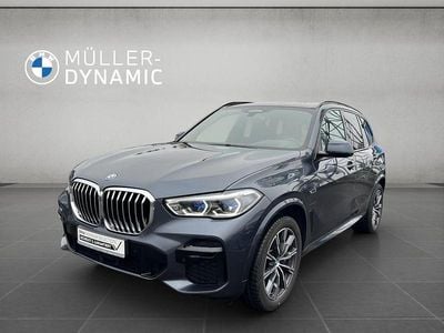 Gebraucht BMW X5 M Sport 394 PS (289 kW) 2022 Arktikgrau brillanteffekt SUV